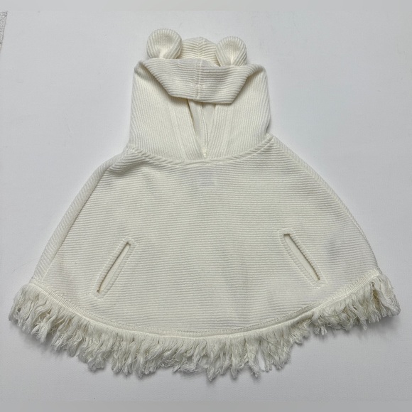 Younglad girl’s knit poncho with hood and arm holes | size 18M. - Picture 1 of 5